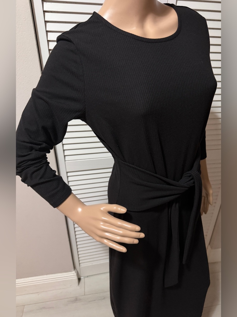 Magaschoni Black Textured Knit Maxi Dress w/ Waist Tie – NWT Size Large